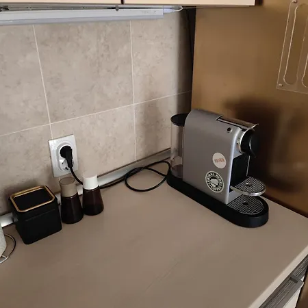 Center Dorcol Free Parking ベオグラード